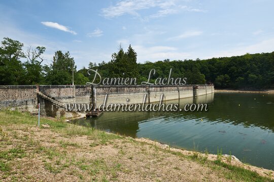 dt bourgogne centre juillet2014 lac barrage pont-massene 006