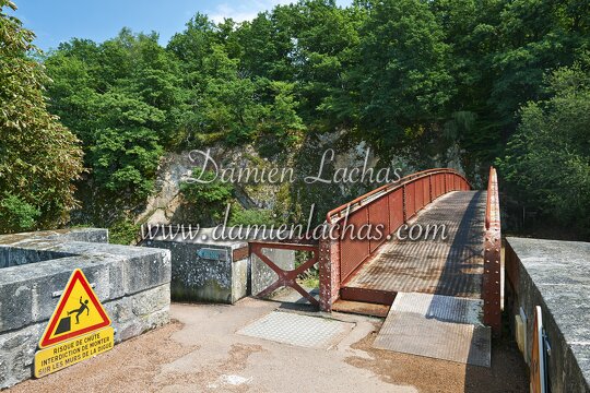 dt bourgogne centre juillet2014 lac barrage pont-massene 022