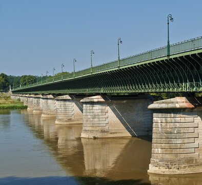 dt bourgogne centre juillet2014 briare pont canal 058