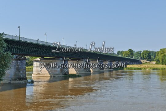 dt bourgogne centre juillet2014 briare pont canal 065