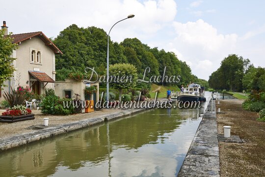 dt bourgogne centre juillet2014 canal briare dammarie 016
