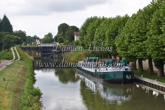 dt bourgogne centre juillet2014 canal briare loing 011