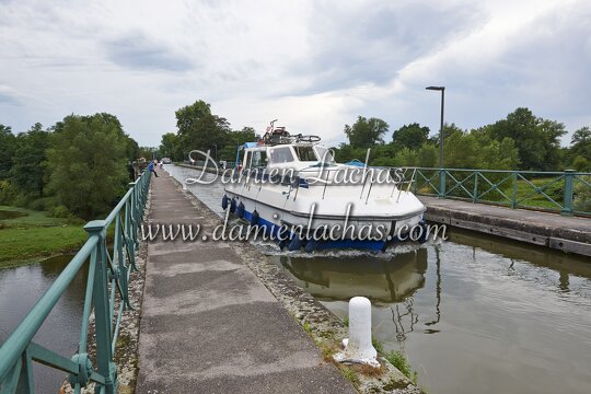 dt bourgogne centre juillet2014 digoin pont canal 004