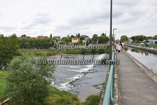 dt bourgogne centre juillet2014 digoin pont canal 049