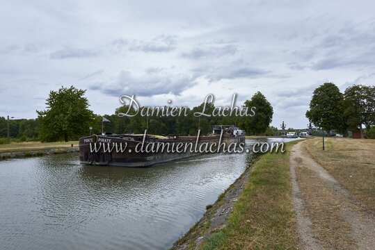 vnf canal lateral loire commerce 020
