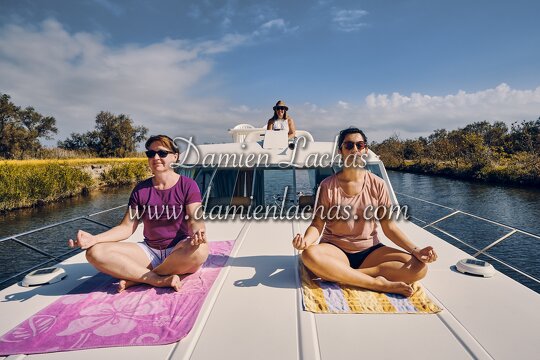 vnf dtrs crs tourisme yoga bateau 005