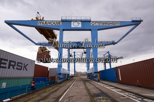 vnf port mulhouse ottmarsheim conteneur 012