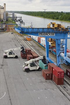 vnf port mulhouse ottmarsheim conteneur 017