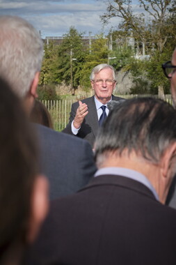 actu premier ministre arbresle oct2024 033