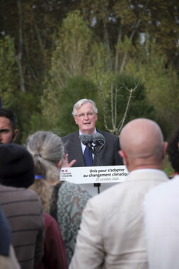 actu premier ministre arbresle oct2024 042