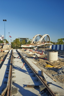 dl pose pont raymond barr confluence 025