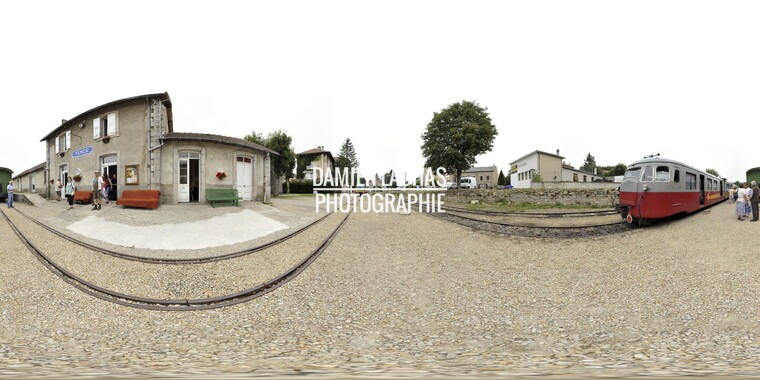 1076 dl vvf costerousse tence gare train