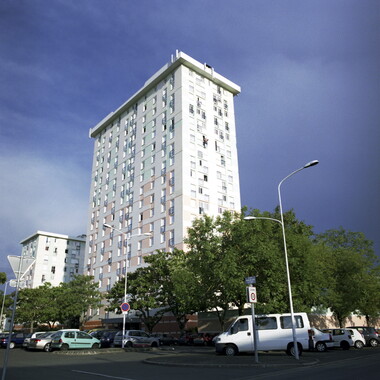 dl la riche ville 120 avenue prieure 004