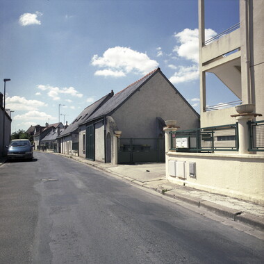 dl la riche ville 120 rue diverse 002