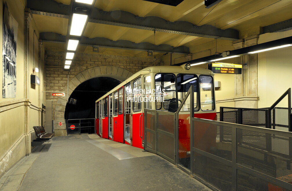 metro_lyon_station_fourviere_002.jpg