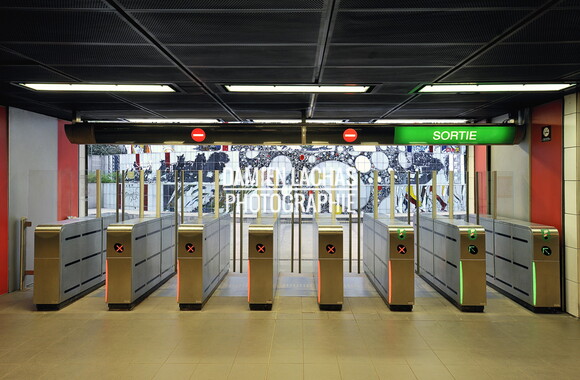 metro lyon station louis lumiere 001