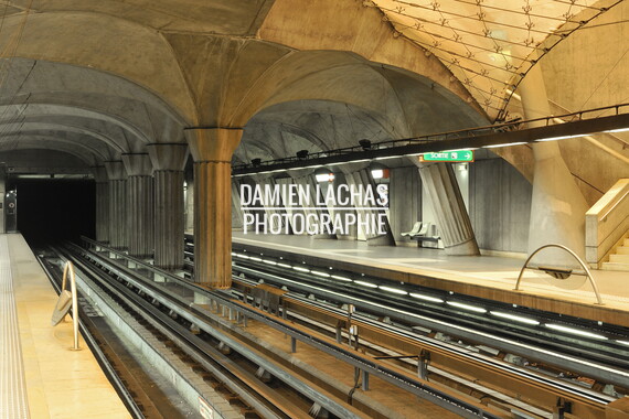 metro lyon station parilly 005