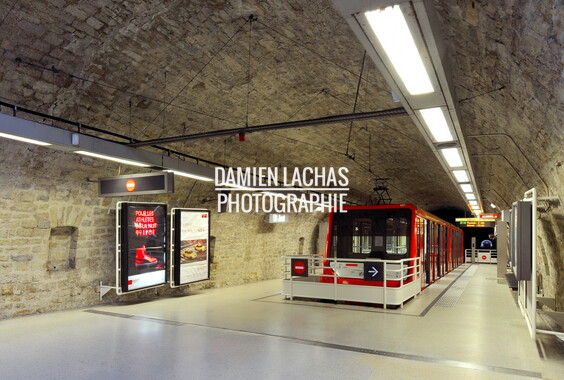 metro lyon station saint just 002