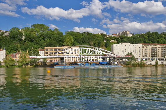 pont schuman pose tablier 002