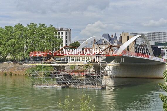 pont schuman pose tablier 008