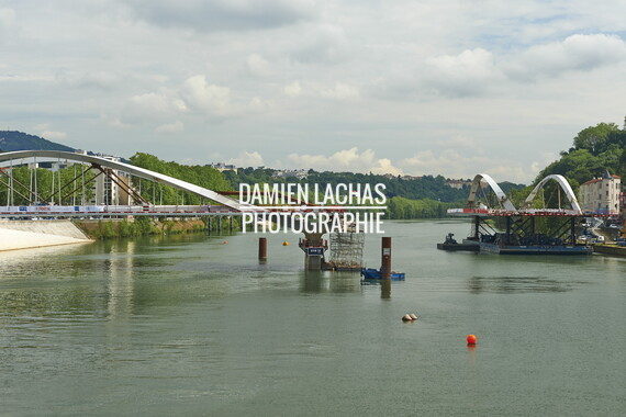 pont schuman pose tablier 011