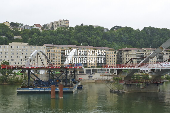 pont schuman pose tablier 021