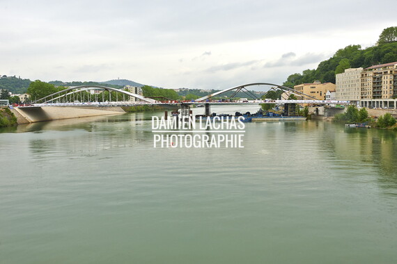 pont schuman pose tablier 034