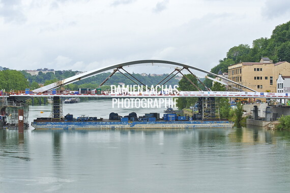 pont schuman pose tablier 040