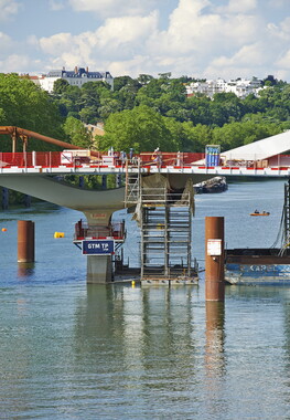 pont schuman pose tablier 047