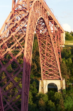 Le Viaduc du Garabit sur les Gorges de la truyère