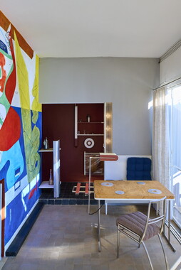 cmn cap moderne photo villa e1027 004 villa salon