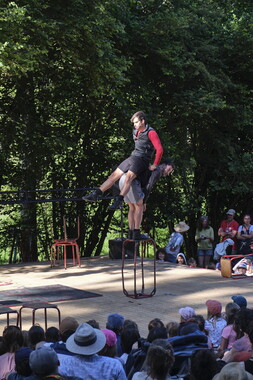 festival dindes-folles 2022 cie pueril peril 001