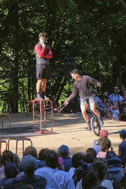 festival dindes-folles 2022 cie pueril peril 011