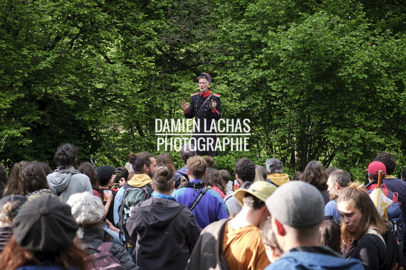 festival dindes-folles 2024 ministere-rapports-humains crieur-public 001