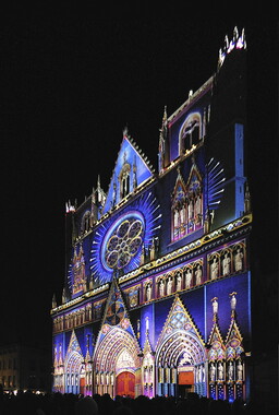 dl cathedrale saint jean nuits lumieres08 001