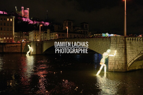 fetes lumiere 2019 colosse saone pont napoleon 003