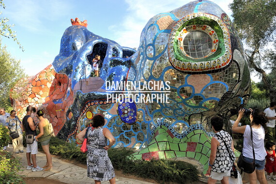 jardin des tarots niki saint-phalle imperatrice 014