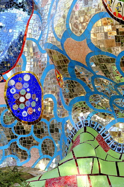 jardin des tarots niki saint-phalle imperatrice 015