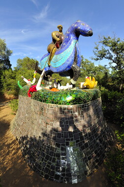 jardin des tarots niki saint-phalle la mort 001