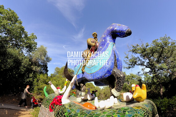 jardin des tarots niki saint-phalle la mort 002