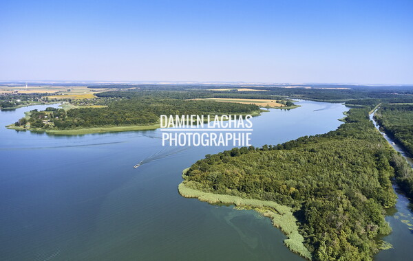 vnf dts barrage reservoir stock photo aerien 006