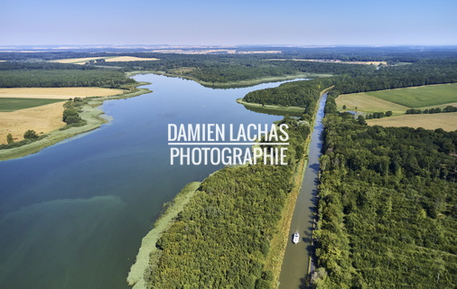 vnf dts barrage reservoir stock photo aerien 024