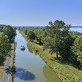 vnf dts barrage reservoir stock photo aerien 026