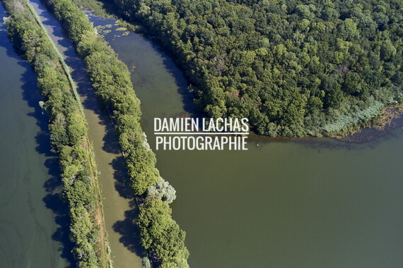 vnf dts barrage reservoir stock photo aerien 032