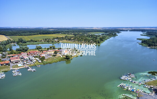 vnf dts barrage reservoir stock photo aerien 038