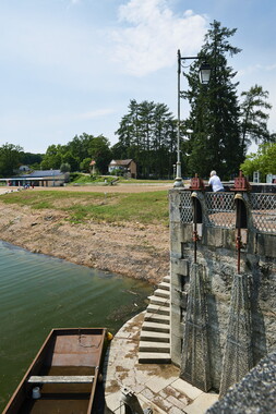 dt bourgogne centre juillet2014 lac barrage pont-massene 014
