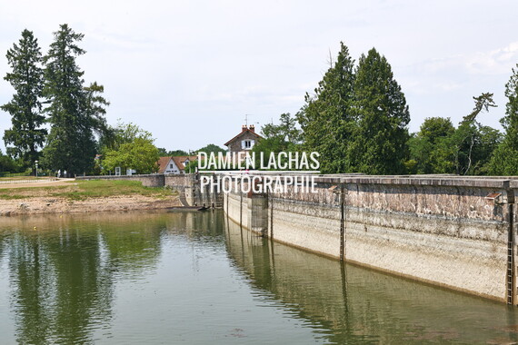 dt bourgogne centre juillet2014 lac barrage pont-massene 031