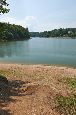 dt bourgogne centre juillet2014 lac barrage pont-massene 032