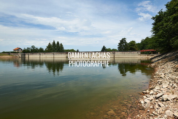 dt bourgogne centre juillet2014 lac barrage pont-massene 033