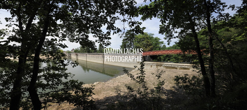 dt bourgogne centre juillet2014 lac barrage pont-massene 046